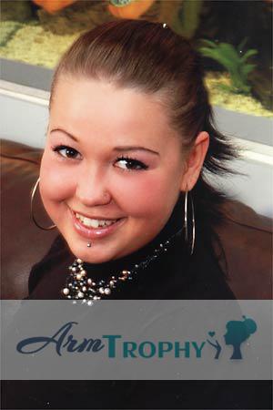 82992 - Jane Age: 26 - Russia