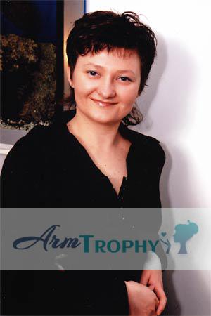 82996 - Ekaterina Age: 31 - Russia