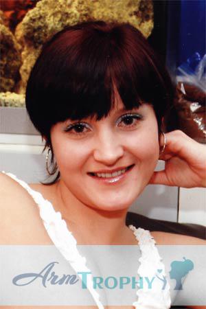 83109 - Olesya Age: 31 - Russia