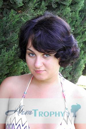 83290 - Jana Age: 31 - Russia