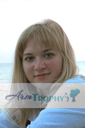 83292 - Natalia Age: 27 - Russia