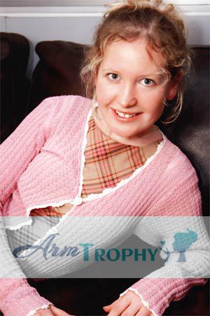 83385 - Gulnaz Age: 34 - Russia