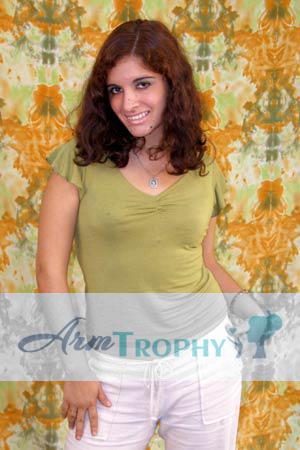 84919 - Pamela Age: 23 - Peru