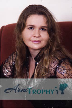 85721 - Natalia Age: 31 - Russia