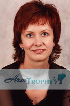 87040 - Yulia Age: 40 - Russia