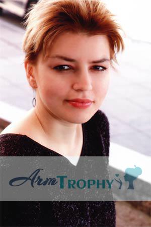 87042 - Maria Age: 33 - Russia