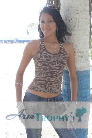 87394 - Adriana Age: 27 - Colombia