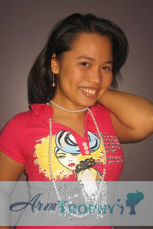 88537 - Richille Marie Age: 27 - Philippines