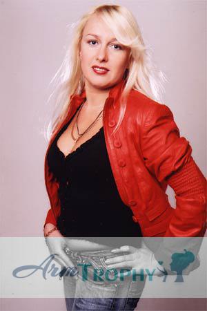 88604 - Svetlana Age: 42 - Russia