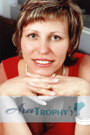 88746 - Oksana Age: 45 - Russia