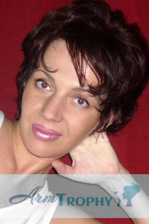 88772 - Olga Age: 40 - Russia