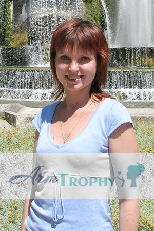 89656 - Elena Age: 36 - Russia