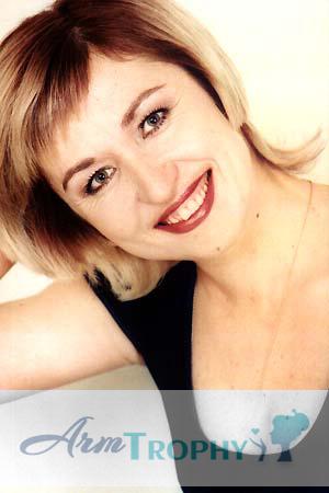 89723 - Irina Age: 47 - Russia