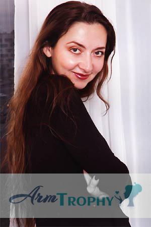 90672 - Svetlana Age: 44 - Russia