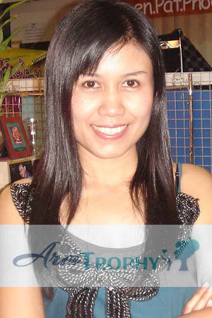 92182 - Thanatcha Age: 32 - Thailand