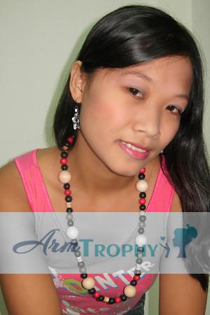 92188 - Miraluna Age: 42 - Philippines