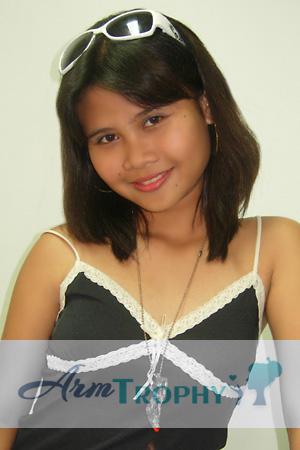 93492 - Renesil Age: 35 - Philippines