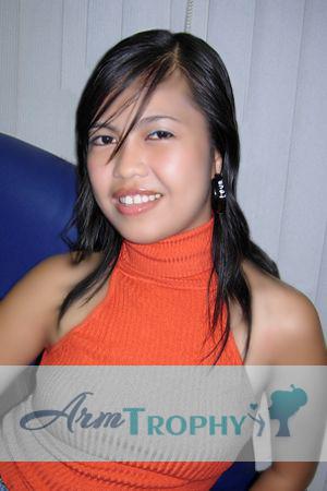 95605 - Genevieve Age: 35 - Philippines