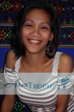 95798 - Shiela Nefra Age: 38 - Philippines