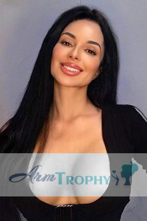 Arm Trophy | Arm Trophy Women